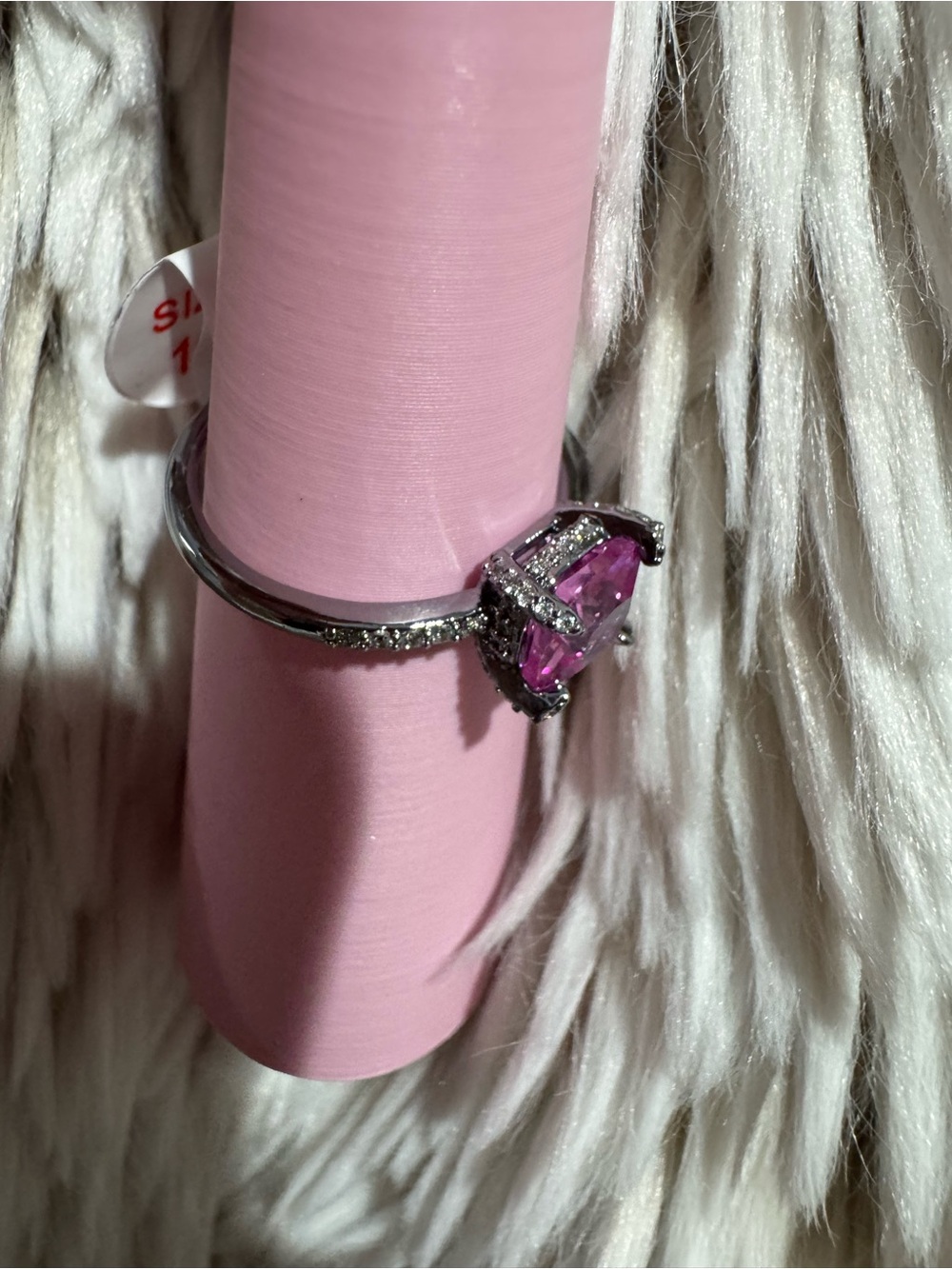 Pink Ring - Picture 5 of 7
